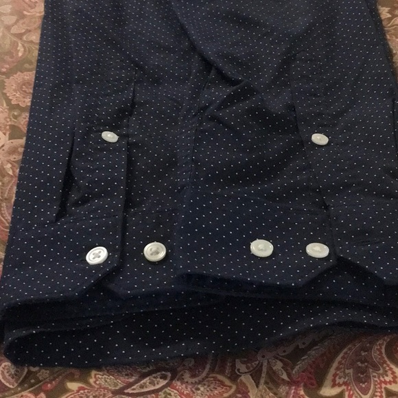 Men two shirt bundle 1 Akademiks 1 H&M both long sleeve slim fit both Me… - Picture 8 of 9